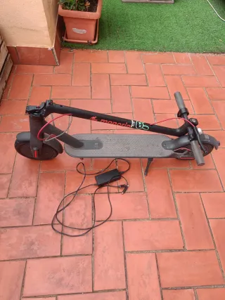 Patinete Eléctrico Xiaomi + Repuestos y regalos 