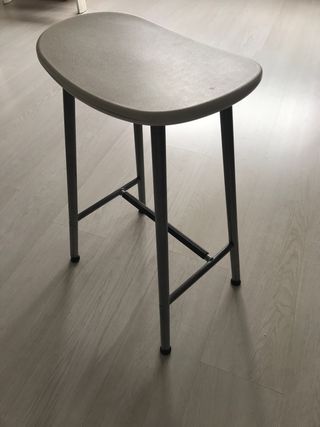 Taburete alto cocina IKEA