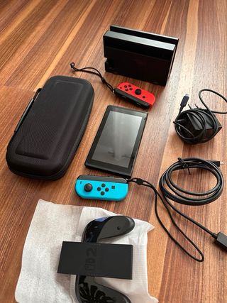 Nintendo Switch Azul y Rojo