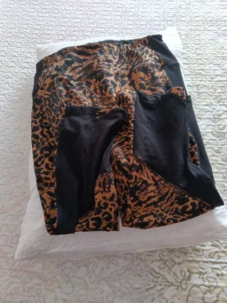 Mallas pirata estampado animal print