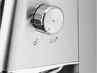 Cafetera Ufesa Capri 1350W