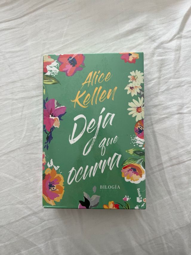 ESTUCHE DEJA QUE OCURRA (ALICE KELLEN)