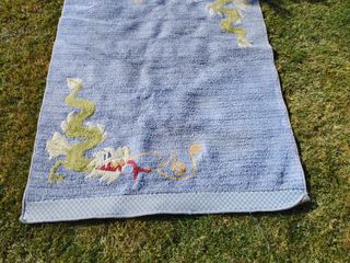 Alfombra infantil dragón azul y verde