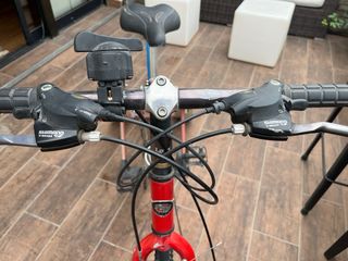 Conjunto Rodillo Élite + Bicicleta BH
