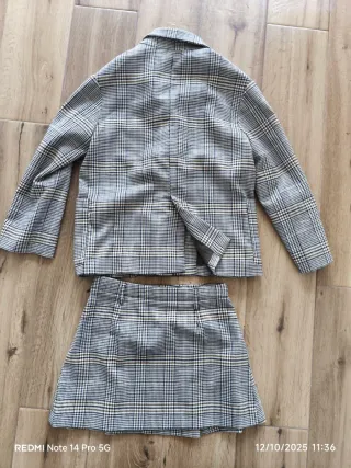 Traje chaqueta y falda niña cuadros