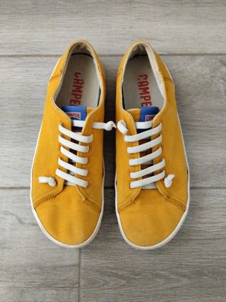 Zapatos Camper Amarillos camel Talla 44