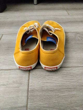 Zapatos Camper Amarillos camel Talla 44
