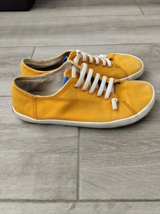 Zapatos Camper Amarillos camel Talla 44