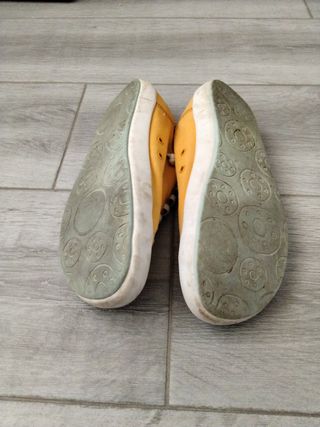 Zapatos Camper Amarillos camel Talla 44