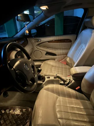 Jaguar X-Type 2001