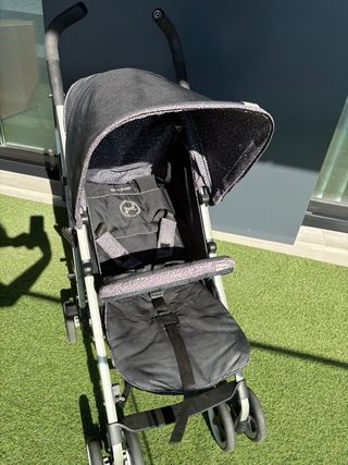Silla de paseo Cybex negra