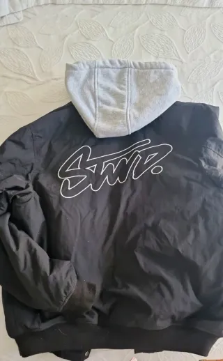 Chaqueta chico con capucha