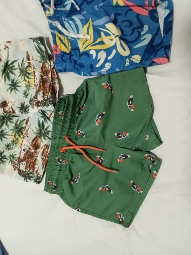 Lote 3 bañadores niño estampados