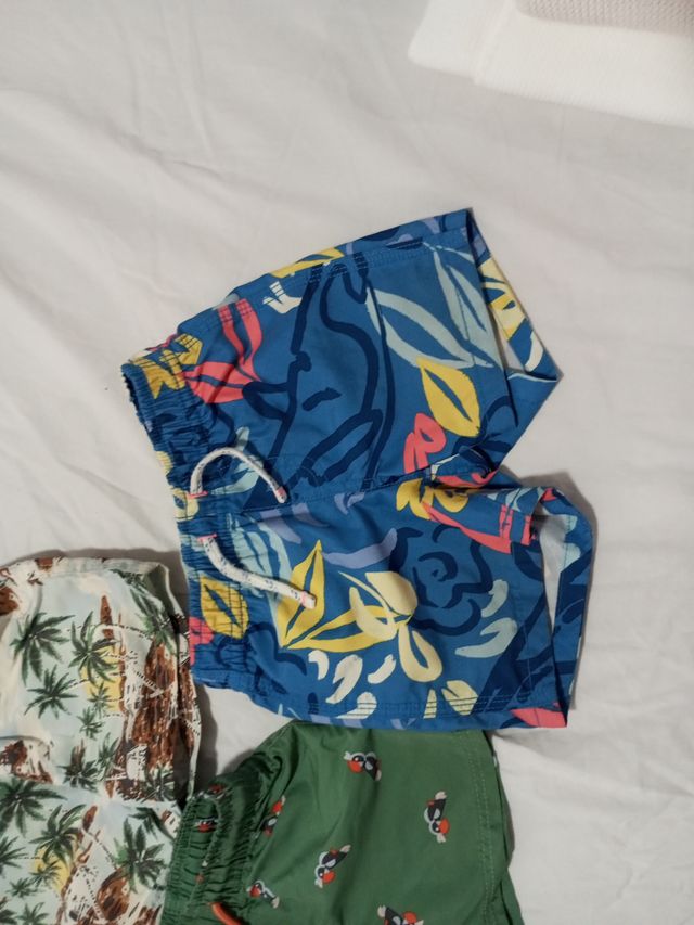Lote 3 bañadores niño estampados