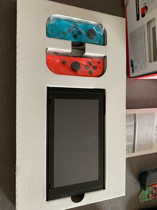 Nintendo Switch con accessori