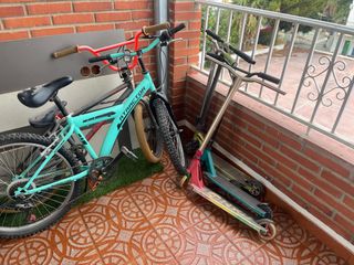 2 Bicicletas y 4 Patinetes