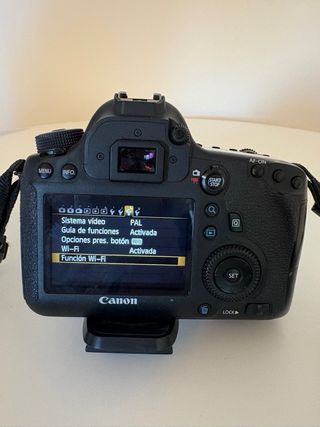 Canon EOS 6D + Lente 50mm Ultrasonic