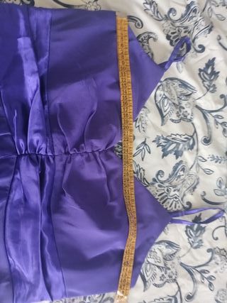 Vestido de fiesta morado