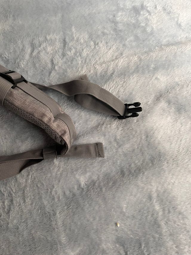 Mochila Portabebés Ergonómica Gris