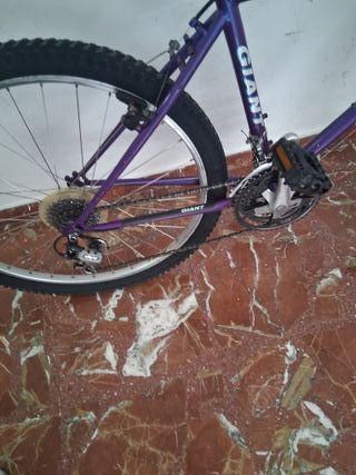 Bicicleta de Montaña Giant Granite