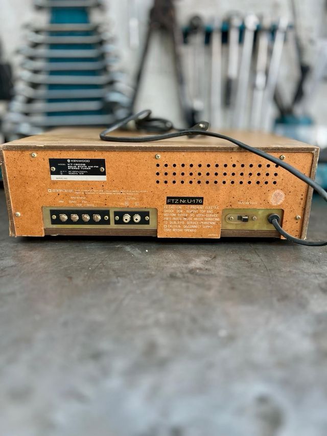 Kenwood KT-1300B Sintonizador AM/FM Estéreo