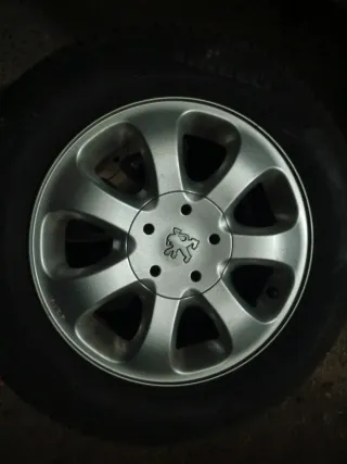 Llantas Peugeot 4 tornillos