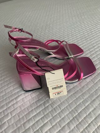 Sandalias Pull&Bear tacón rosa y plata