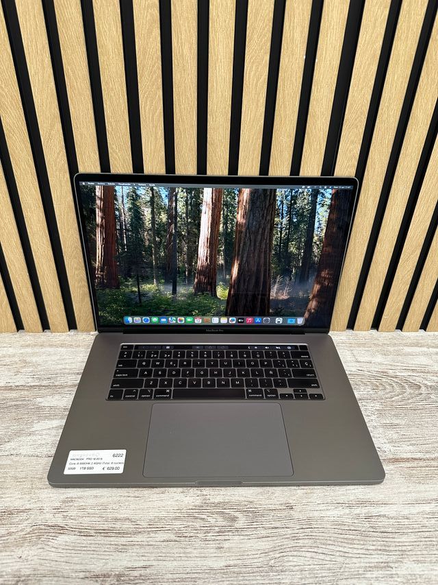 MacBook Pro 16" 2019 i9 32gb 1tb SSD