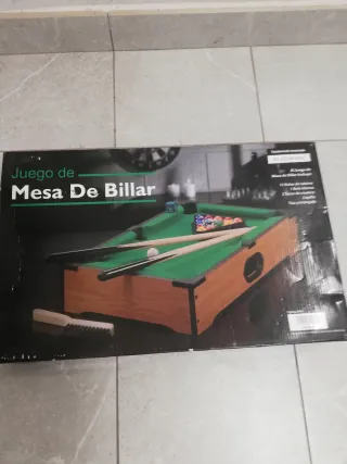 Mini mesa de billar con accesorios