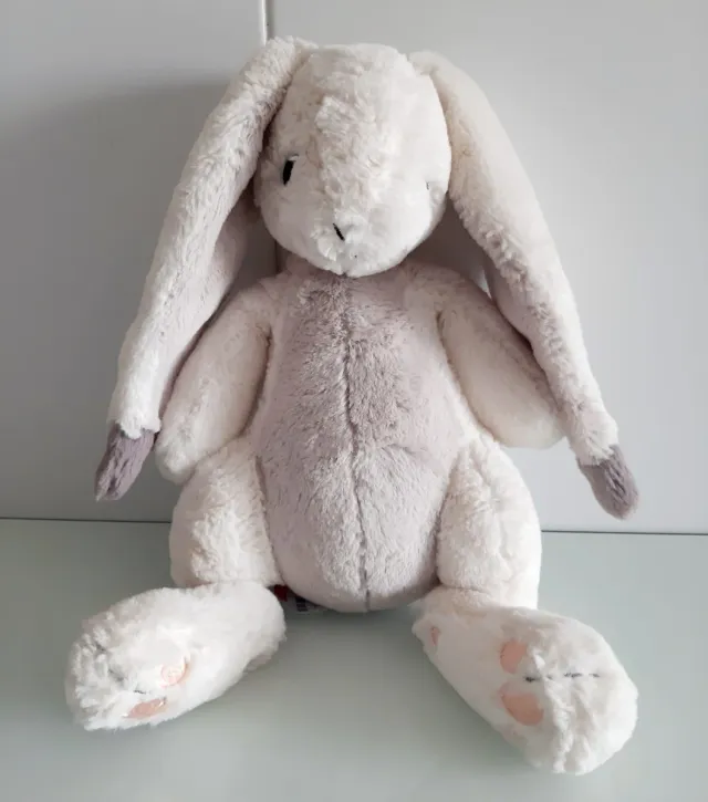 Conejo de peluche Sigikid + cuentos NUEVO