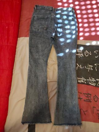 Pantalón vaquero mujer campana rotos talla 38