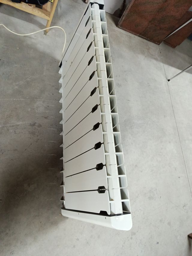 Radiador eléctrico blanco