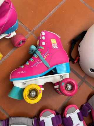 Patines y protecciones niña