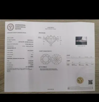 Colgante Oro y Diamante Certificado IGI