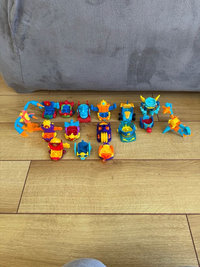 Lote Vehículos Superzings