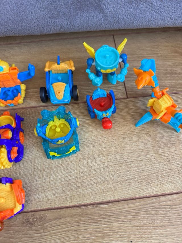 Lote Vehículos Superzings