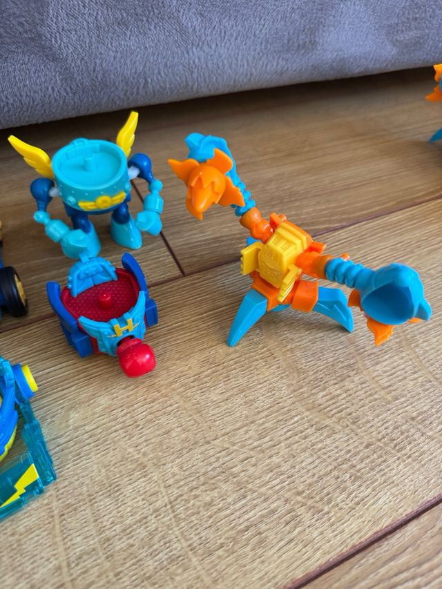 Lote Vehículos Superzings