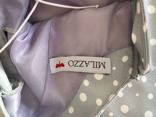 Vestido de fiesta lunares gris y blanco