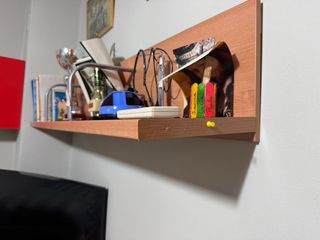 Mueble juvenil rojo