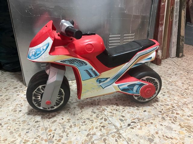 Moto infantil Molto
