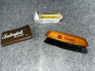 Lotto Vintage Ambrosoli metro Portachiavi Spazzola