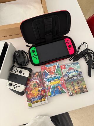 Nintendo Switch OLED bianco