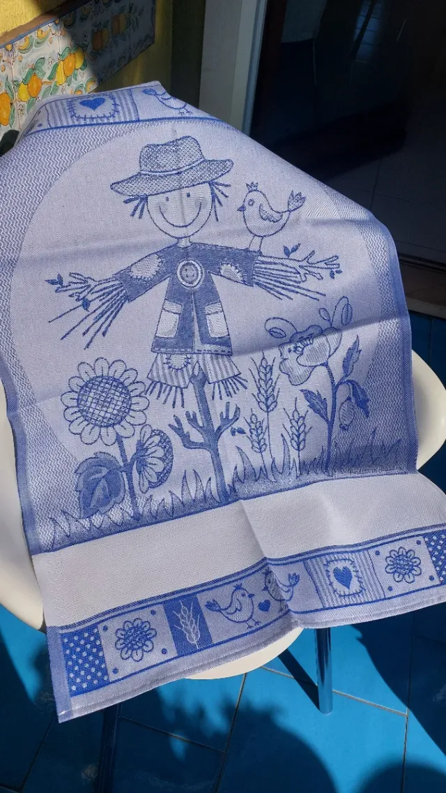 Strofinaccio con tela Aida per ricamo