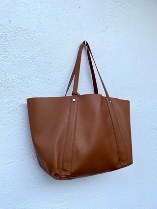 Bolso Shopper Marrón de Zara con Monedero
