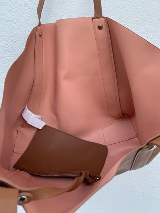 Bolso Shopper Marrón de Zara con Monedero