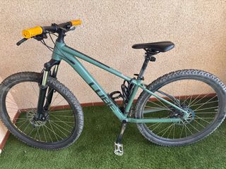 Bicicleta Cube Verde