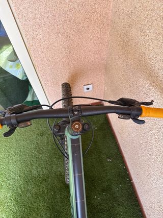 Bicicleta Cube Verde