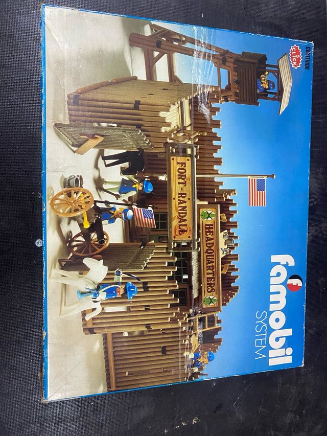 Playmobil Fort Randall Famobil System