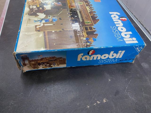 Playmobil Fort Randall Famobil System