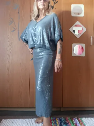 Conjunto falda y chaleco lentejuelas